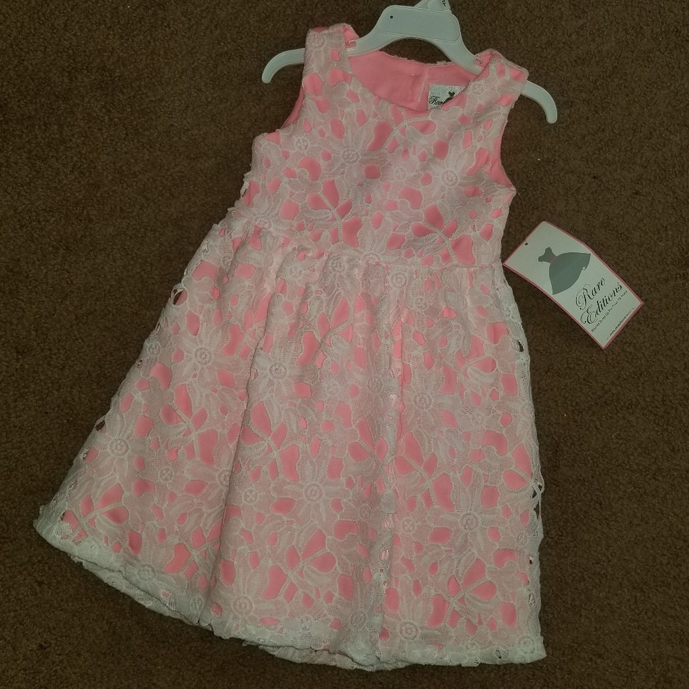 Girl's Dress